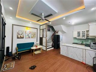 Diện tích 48.8m2  nhà mới đẹp hơn 8 tỷ  trung tâm hoàng mai đền lừ  ngõ oto 5 tạ đỗ cửa