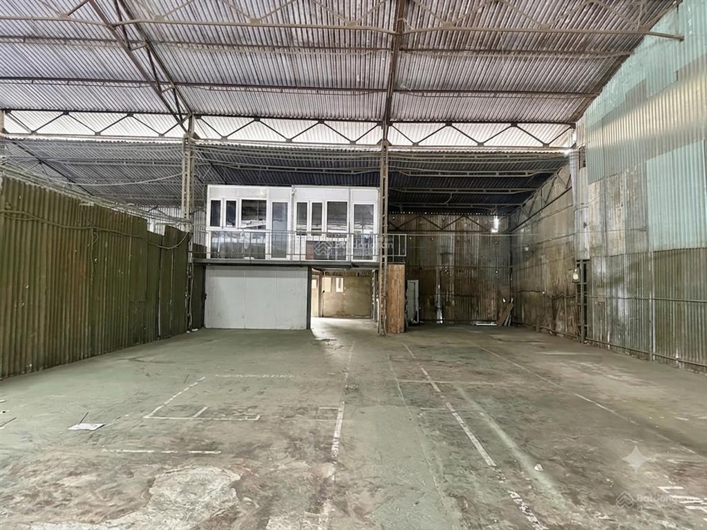 Cho thuê kho xưởng 456m2 tại linh xuân, thành phố thủ đức
