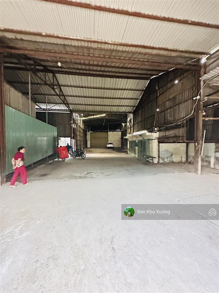 Cho thuê kho xưởng 1200m2 cont 24/24 tại thủ đức