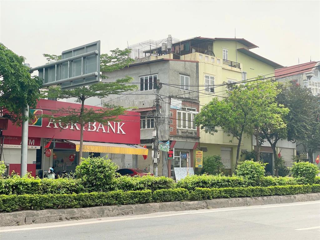 Bán 110m2 đất thị trấn gạch, phúc thọ, hà nội, ô tô vào đất, 20m ra ql32