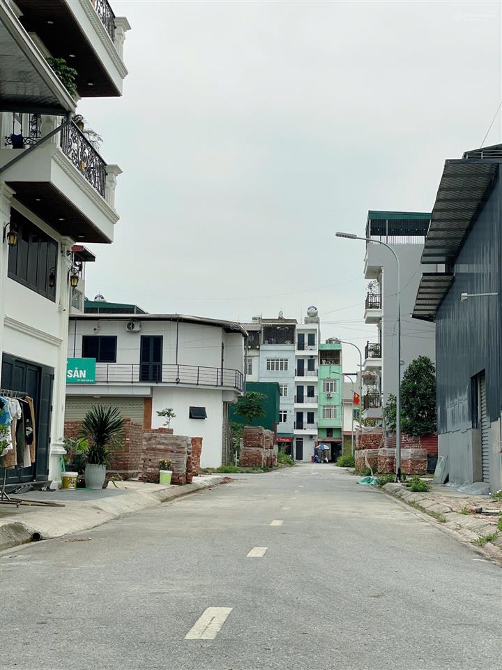 Bán 94m2 đất, thị trấn trạm trôi, hoài đức, hà nội, phân lô vỉa hè ô tô tránh
