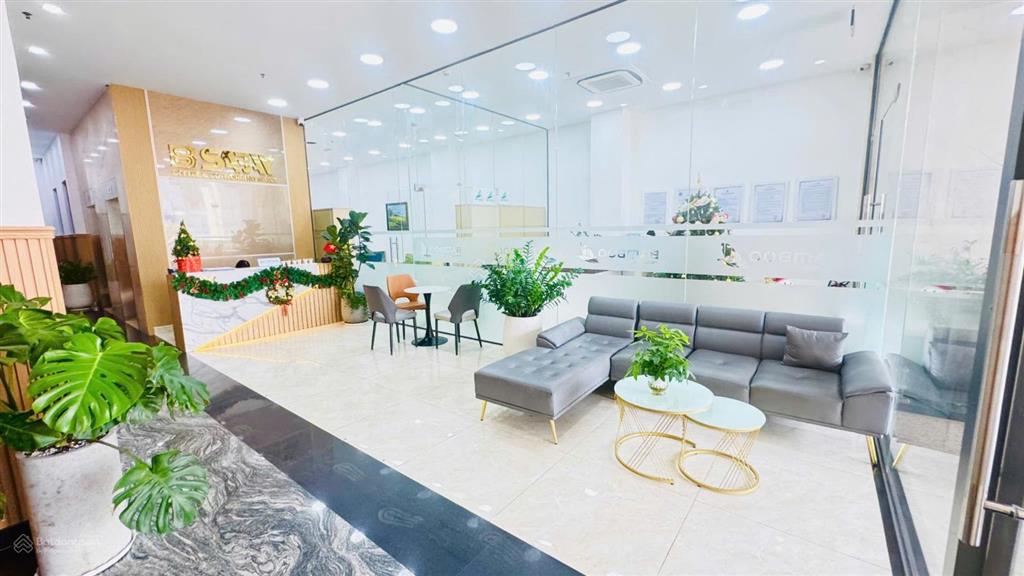 Cho thuê văn phòng tại tòa nhà 481 cộng hòa, 81,62 triệu vnd, 220m2