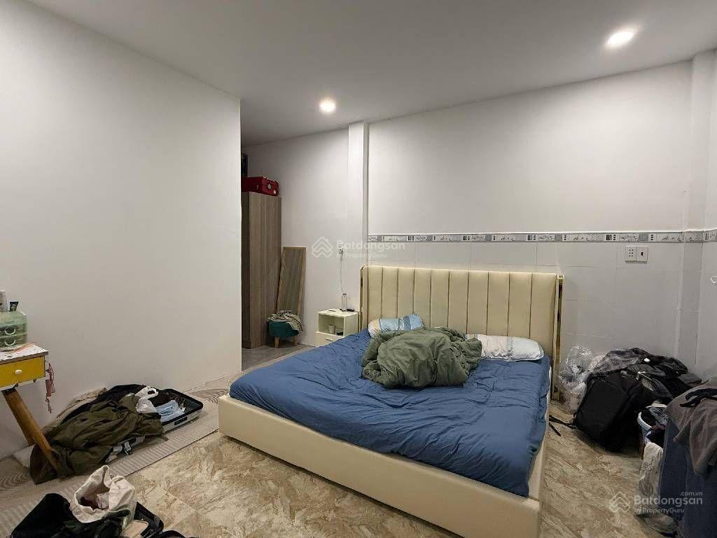 Nhà đổ xuân hợp  cấp 4 sạch đẹp. diện tích  105m2 ngang 5m .thông số hoa hậu. phước long b tđ.