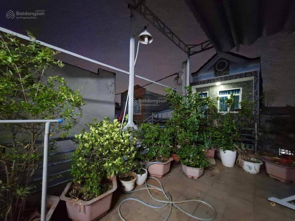 Ngang 7m. chủ gửi nhà 2 tầng hxh. diện tích 90m2. bình chiểu thủ đức