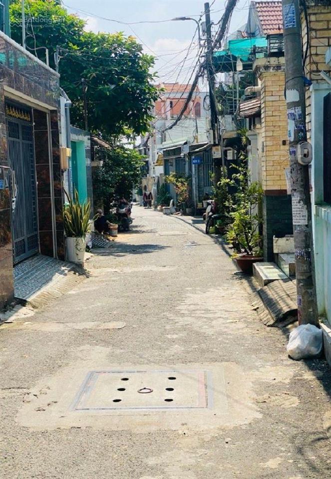 Nhà cấp 4 mặt tiền hiệp phú thủ đức. ngay chợ hiệp phú. dt 78m2 ngang 4.6m