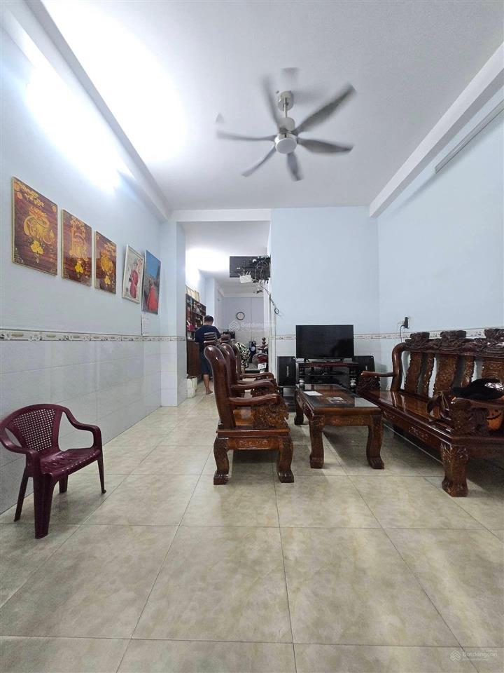 Nhà đẹp linh xuân, đường nhựa có vỉa hè, kinh doanh đỉnh, chỉ việc xách vali vào ở