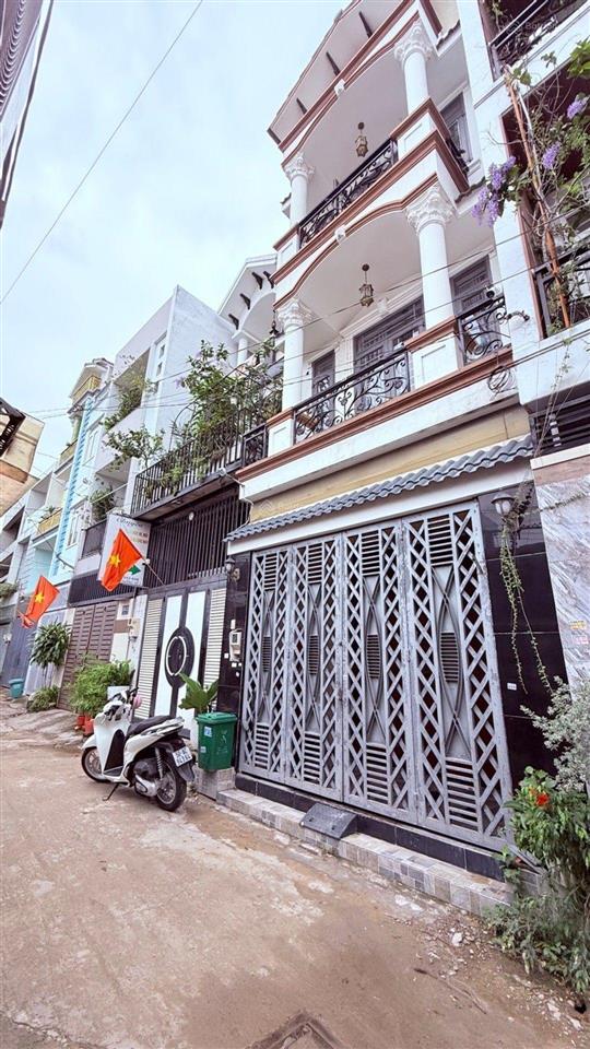 Nhà 4 tầng hxh gần metro đường số 2, trường thọ 7 tỷ nhỉnh.