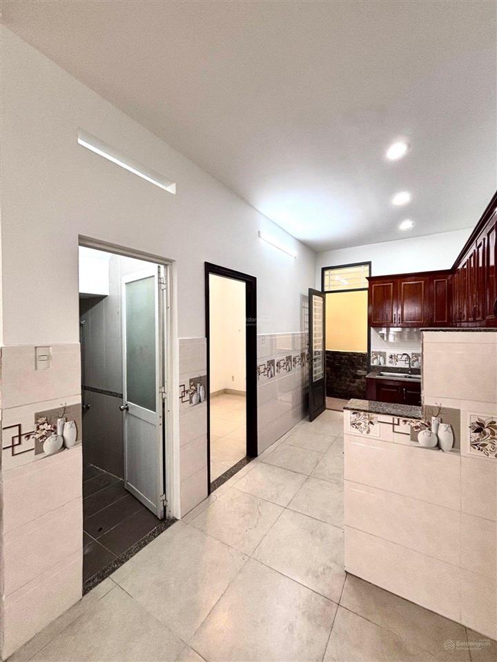 Bán nhà hiệp phú thủ đức hẻm ô tô 70m