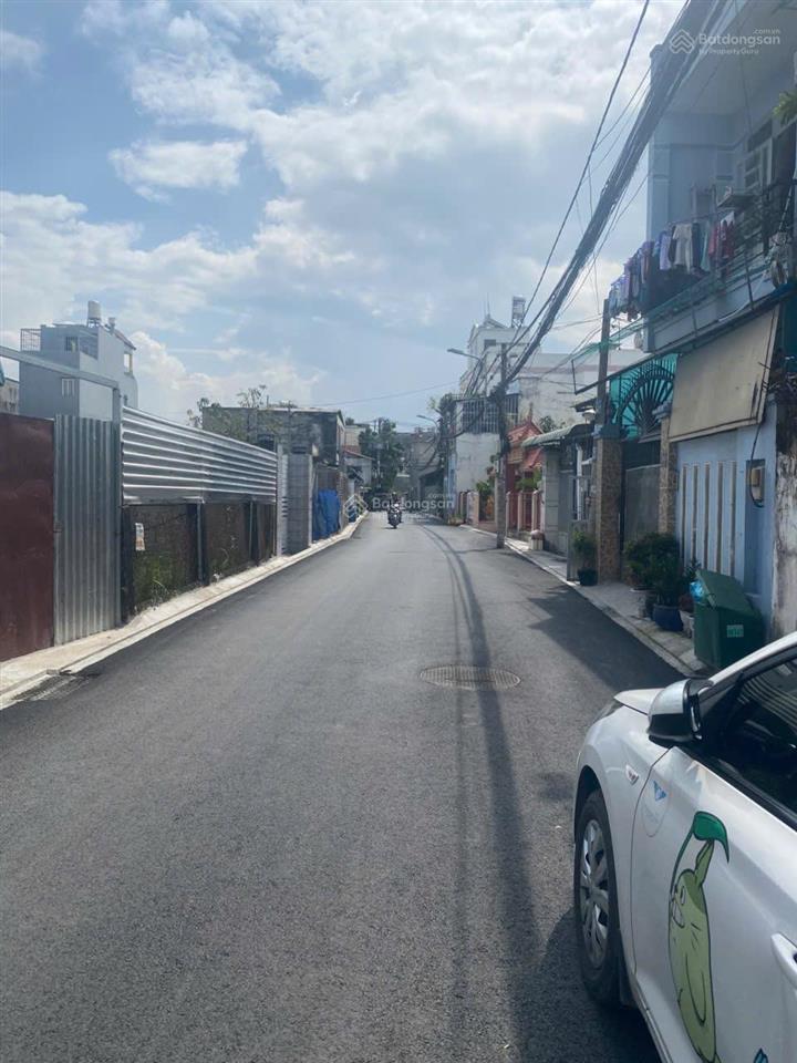 Bán nhà giá siêu rẻ gần ủy ban phường phú hữu  quận 9