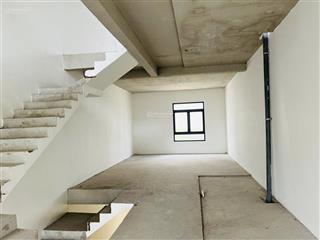 Cho thuê nhà thô tại verosa khang điền phú hữuq9 hợp làm nội thất theo sở thích