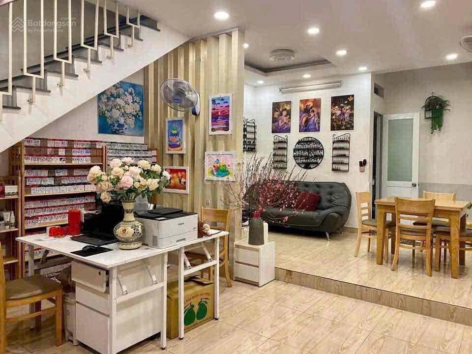 Cho thuê nhà mới đẹp đường bưng ông thoàn phú hữu q9