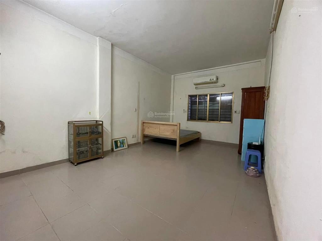 Cho thuê căn hộ chung cư 247249 trần hưng đạo phường cầu ông lãnh (quận 1 cũ)
