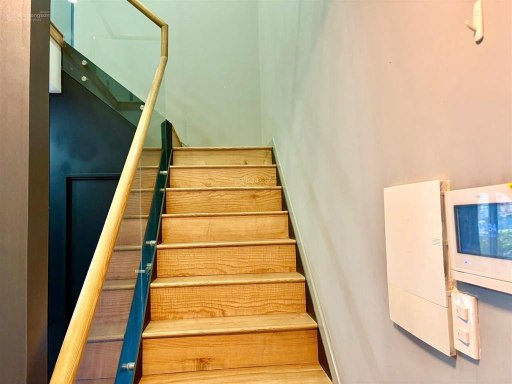D'lusso penthouse duplex sân vườn hoàn thiện giá 9 tỷ thương lượng khách thiện chí,  0909 621 ***