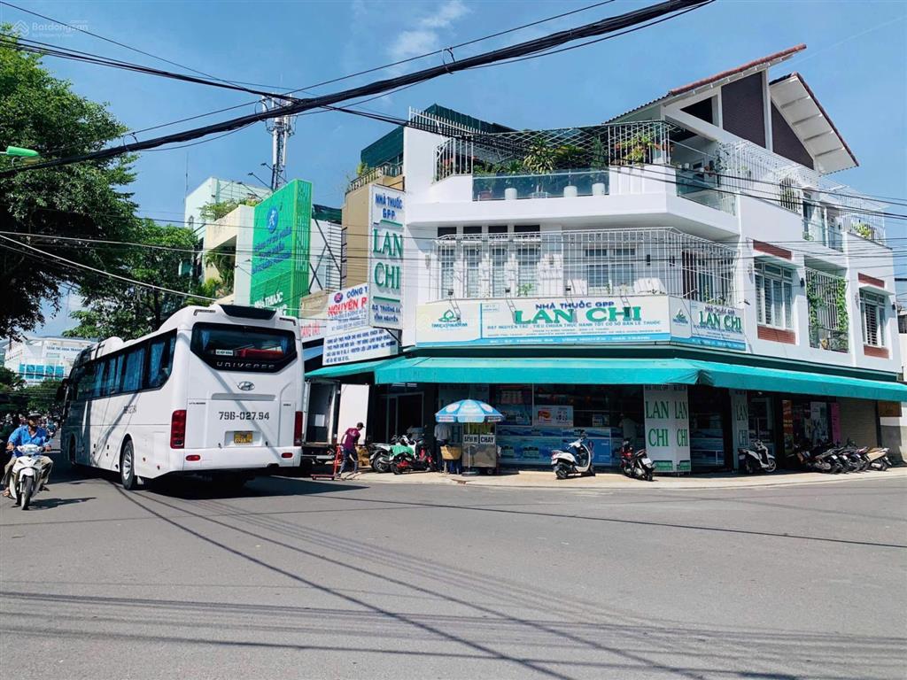 Bán nhà mặt phố đường hoàng sa cạnh chợ bình tân 50m đi bộ tắm biển 1,2km tại nha trang