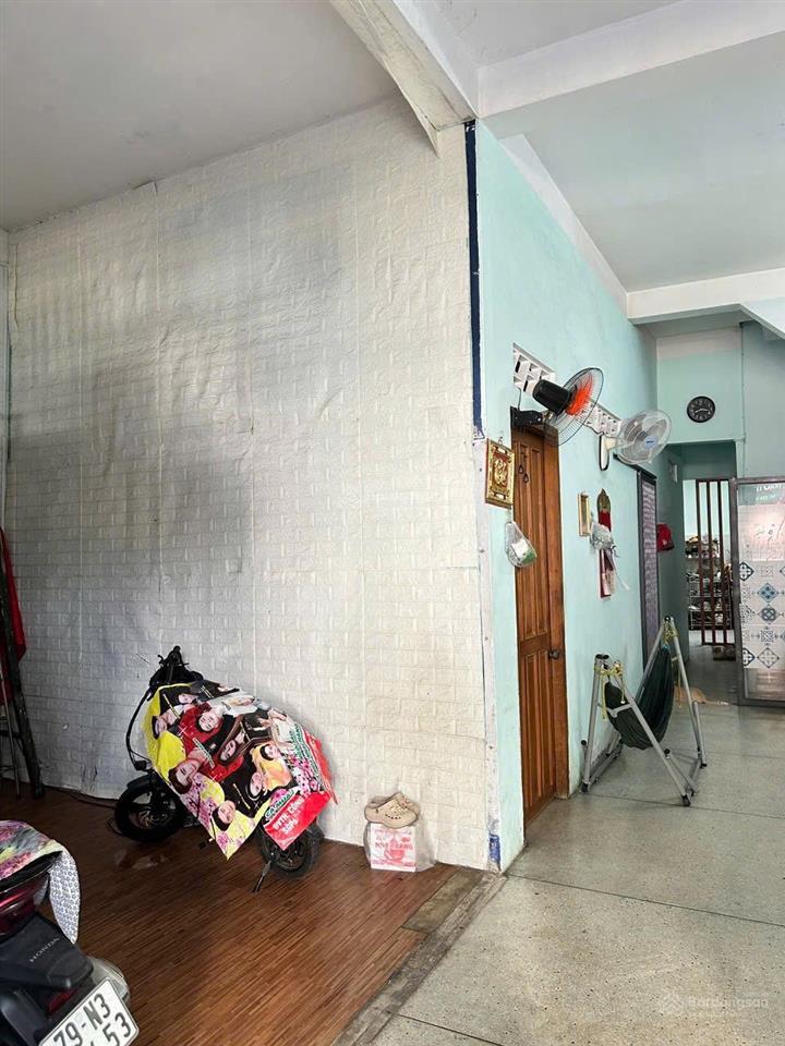 Bán nhà mặt tiền trần nhuật duật nha trang ngang 7,5m mặt tiền đối diện đa khoa phúc sinh nha trang