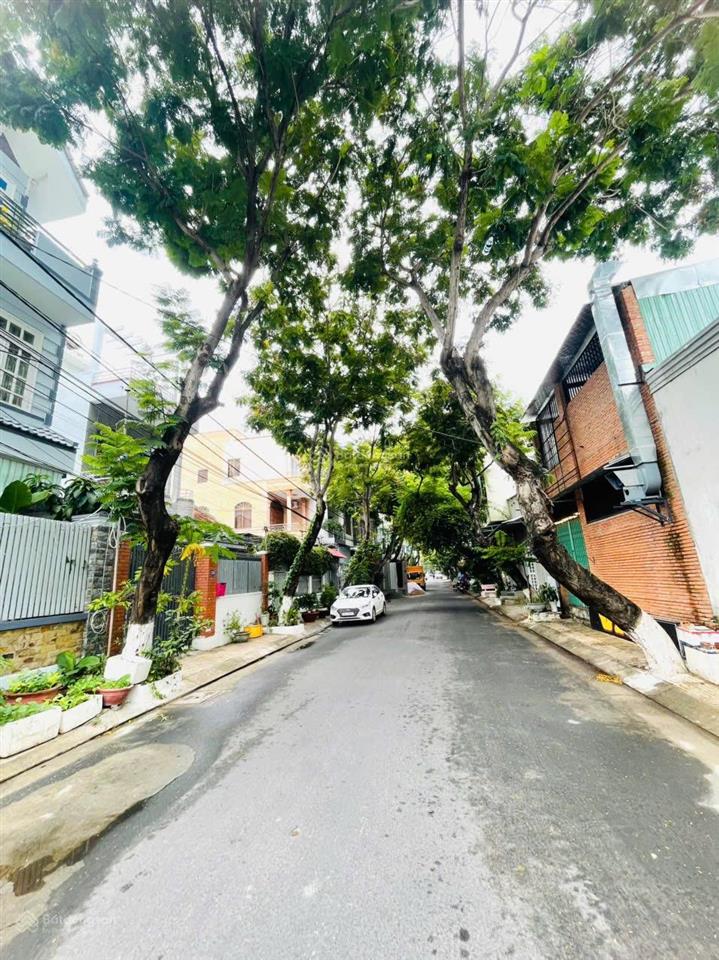 Bán nhà mặt tiền phó đức chính nha trang đi bộ ra biển 200m ngang 6,91m hướng đông