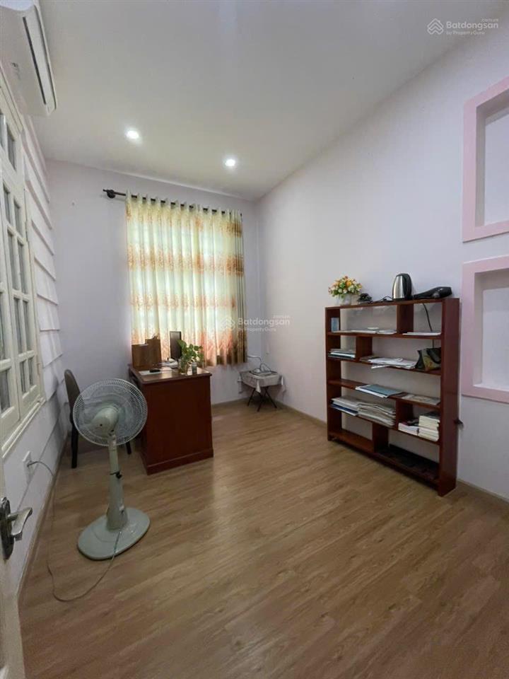 Bán nhà mặt tiền phó đức chính nha trang đi bộ ra biển 200m ngang 6,91m hướng đông