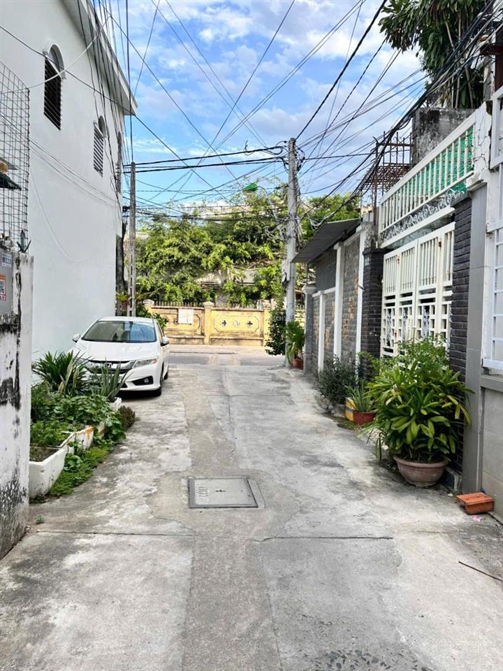 Bán nhà hẻm nguyễn thiện thuật, đường ô tô, đi bộ ra tháp trầm, hướng đông, 10 phút, giá 5,8 tỷ