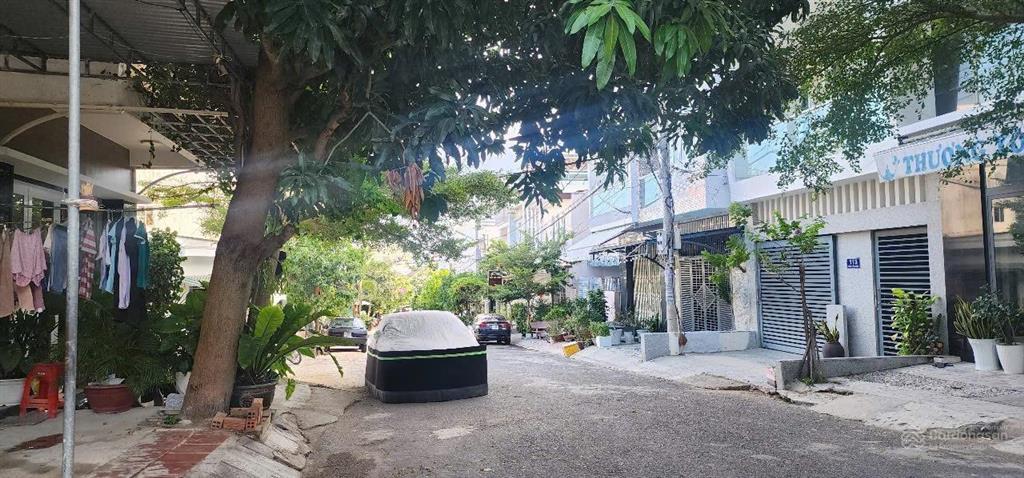 Bán nhà đẹp mặt tiền 6m nhà 4 lầu hòn sện gần biển nha trang giá rẻ đường kinh doanh