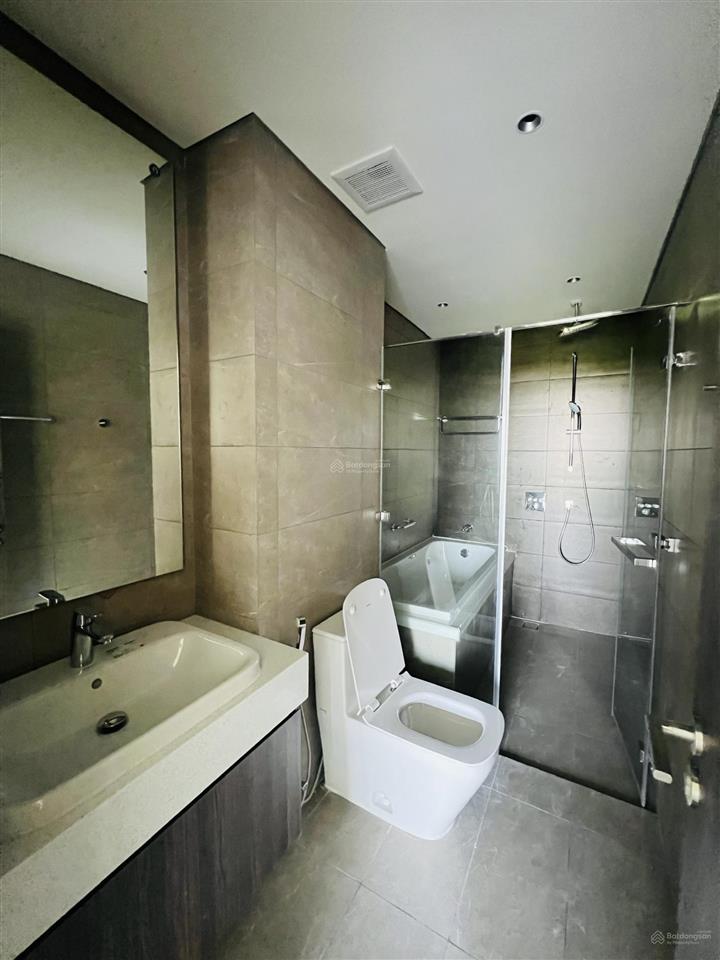 Căn 3pn 3wc 120m2 view công viên cây xanh. trả giãn 36 tháng. nhà mới ở ngay