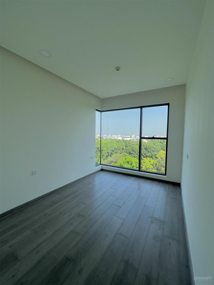 Căn 3pn 3wc 120m2 view công viên cây xanh. trả giãn 36 tháng. nhà mới ở ngay