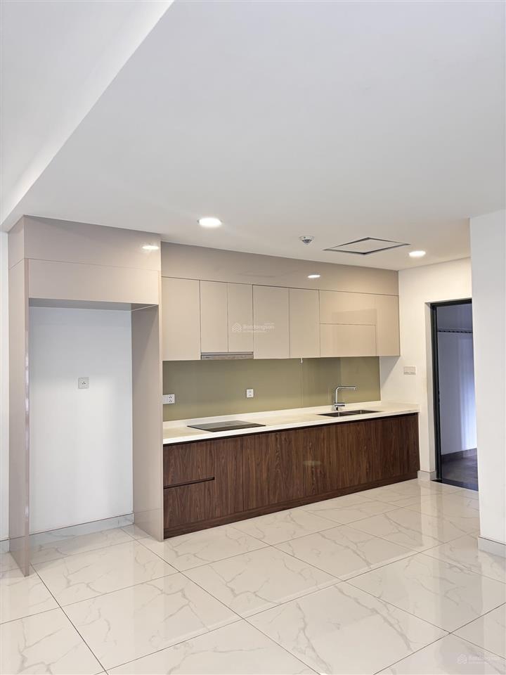 Chính chủ bán căn 112m² giá 102% 8,7 tỷ diamond nhà mới. view hồ hơi tầng 7 đẹp. xem nhà 24/7