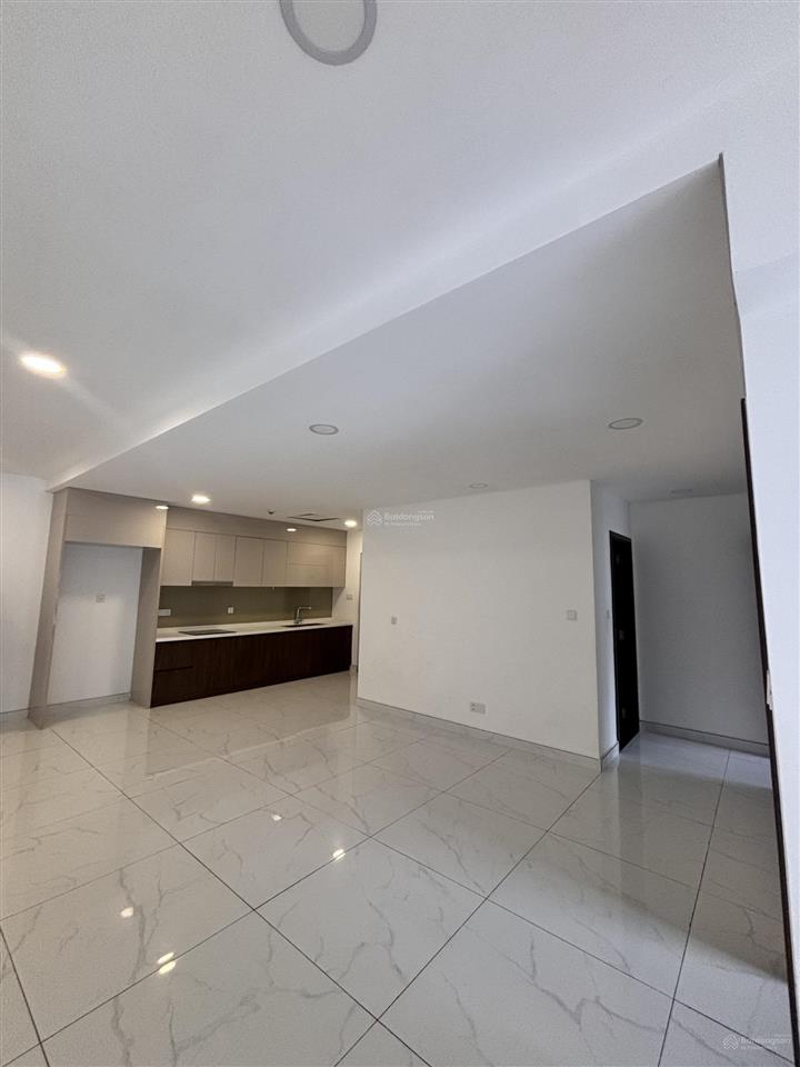 Chính chủ bán căn 112m² giá 102% 8,7 tỷ diamond nhà mới. view hồ hơi tầng 7 đẹp. xem nhà 24/7