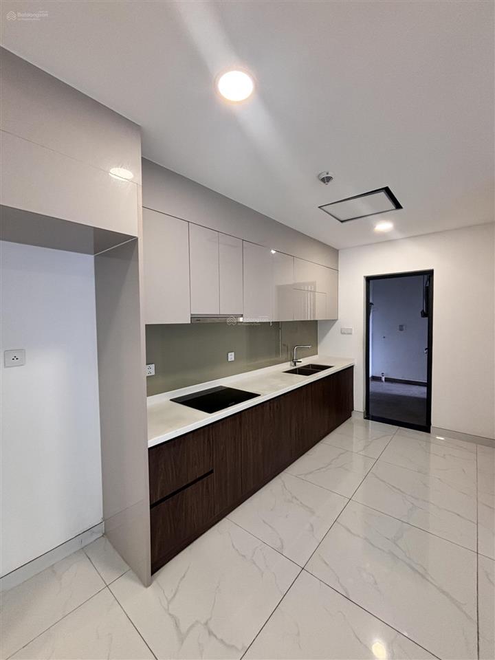 Chính chủ bán căn 112m² giá 102% 8,7 tỷ diamond nhà mới. view hồ hơi tầng 7 đẹp. xem nhà 24/7