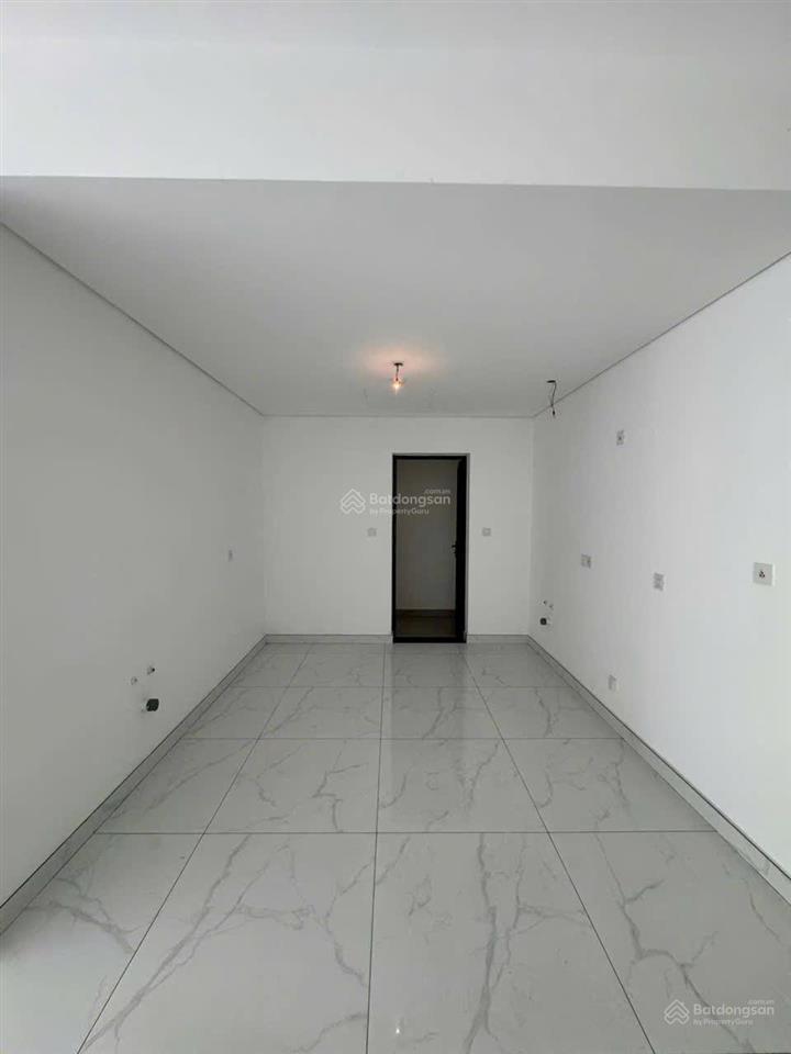 Bán sky link villa 163m2 2pn gara ô tô trong nhà.
giá 9,9 tỷ tốt nhất thị trường. nhà mới 100%