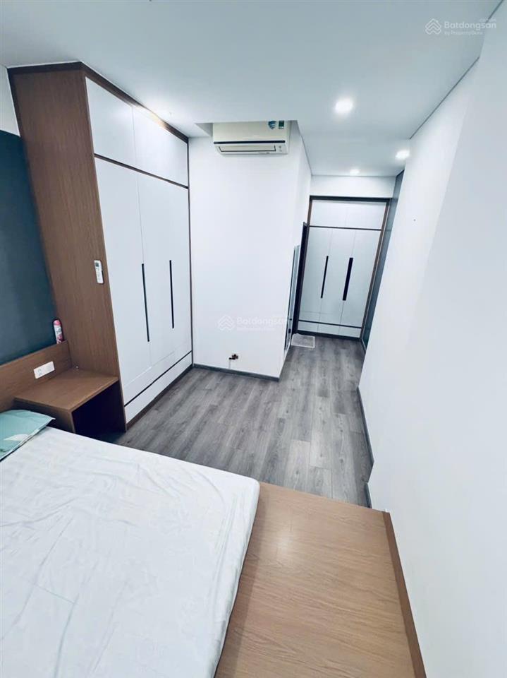 Chính chủ cho thuê căn trệt diamond view công viên full nội thất đẹp giá 19tr/tháng. nhà trống sẵn