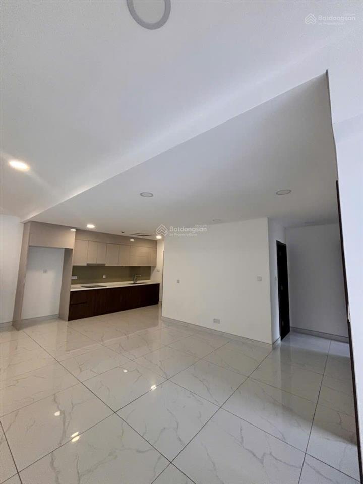 Cho thuê căn 2pn diamond brilliant 112m2 view công viên nội khu. nhà mới cơ bản. ở ngay được