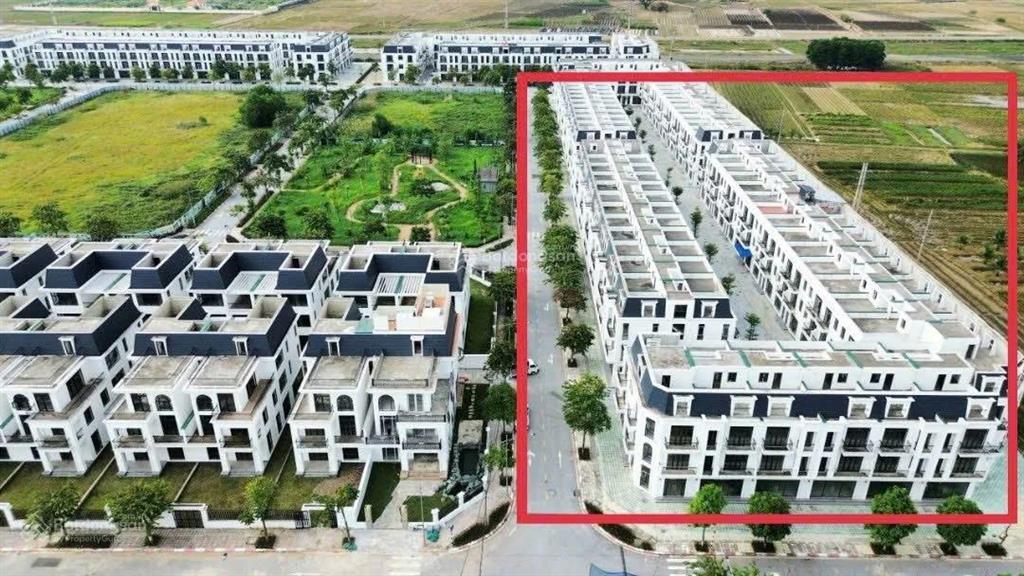Căn liền kề đáng xem nhất tuần này tại hud mê linh, 135m2 giá hơn 70tr/m2