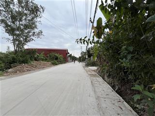 Chính chủ cần bán mảnh đất cách big c go 2km, không lo ngập lụt.
