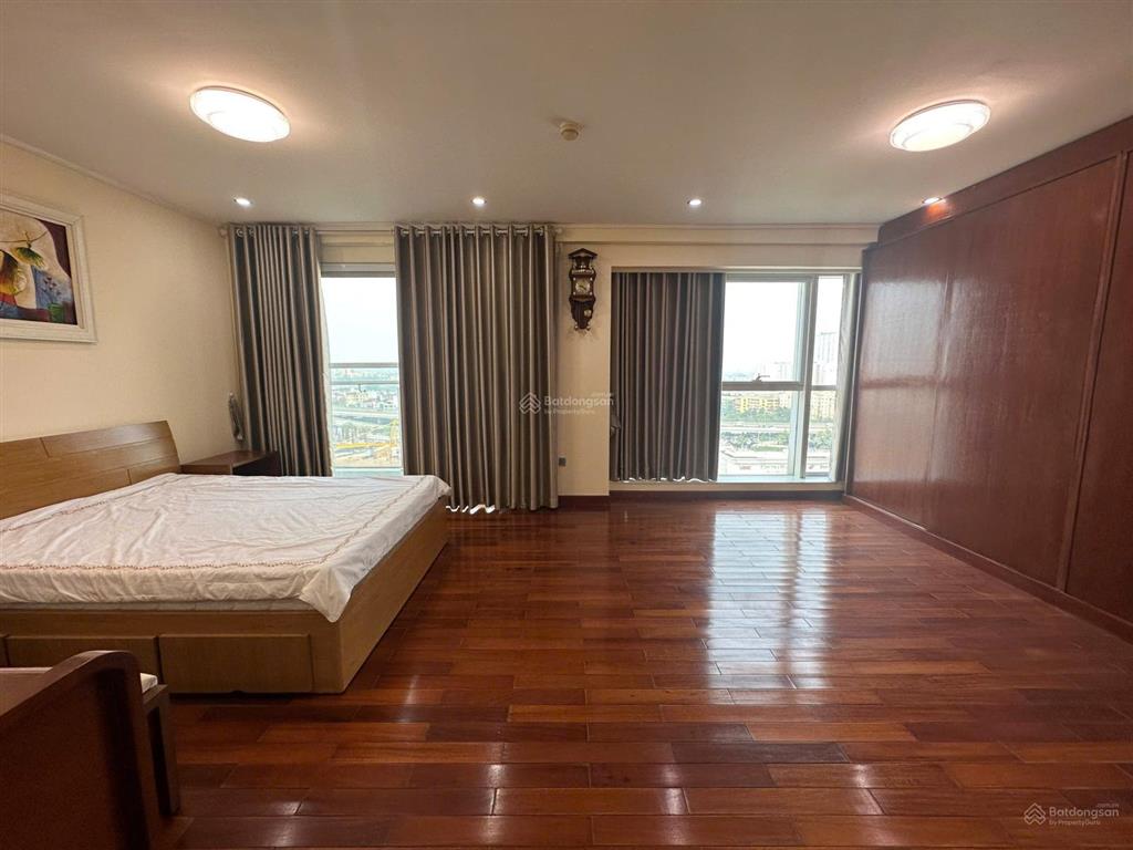 The link ciputra dt 154m2 3pn căn góc view sân golf, công viên   0986 436 ***