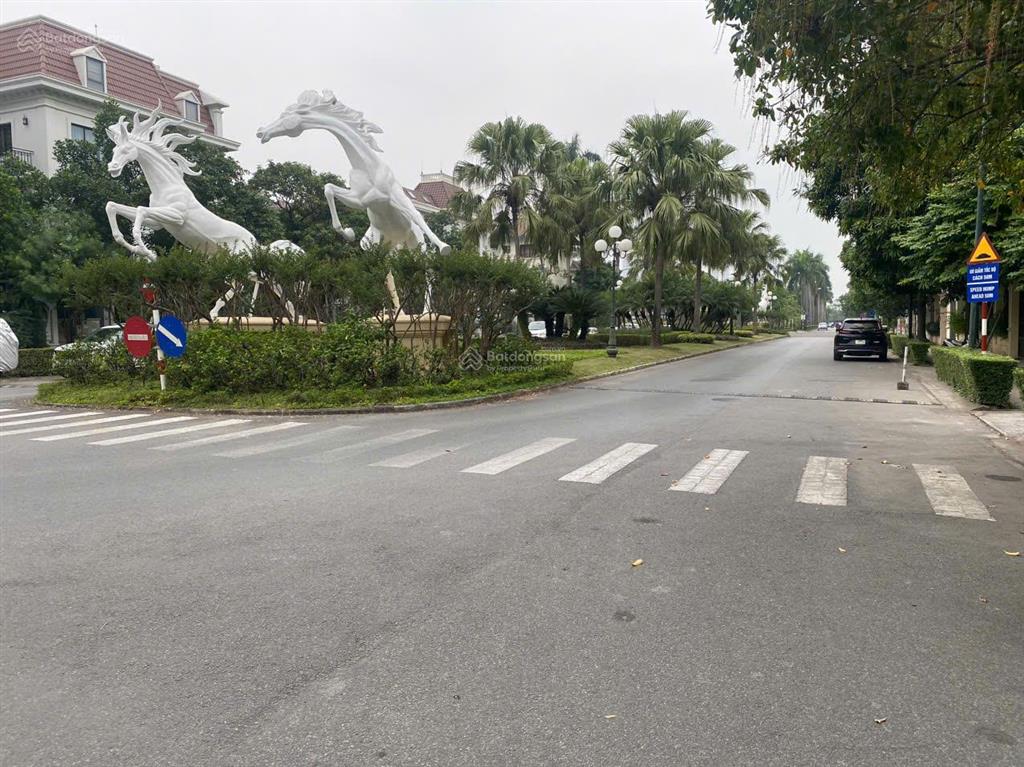 Ciputra biệt thự khu c  nhà đẹp, giá tốt, phong thủy tốt   0986 436 ***