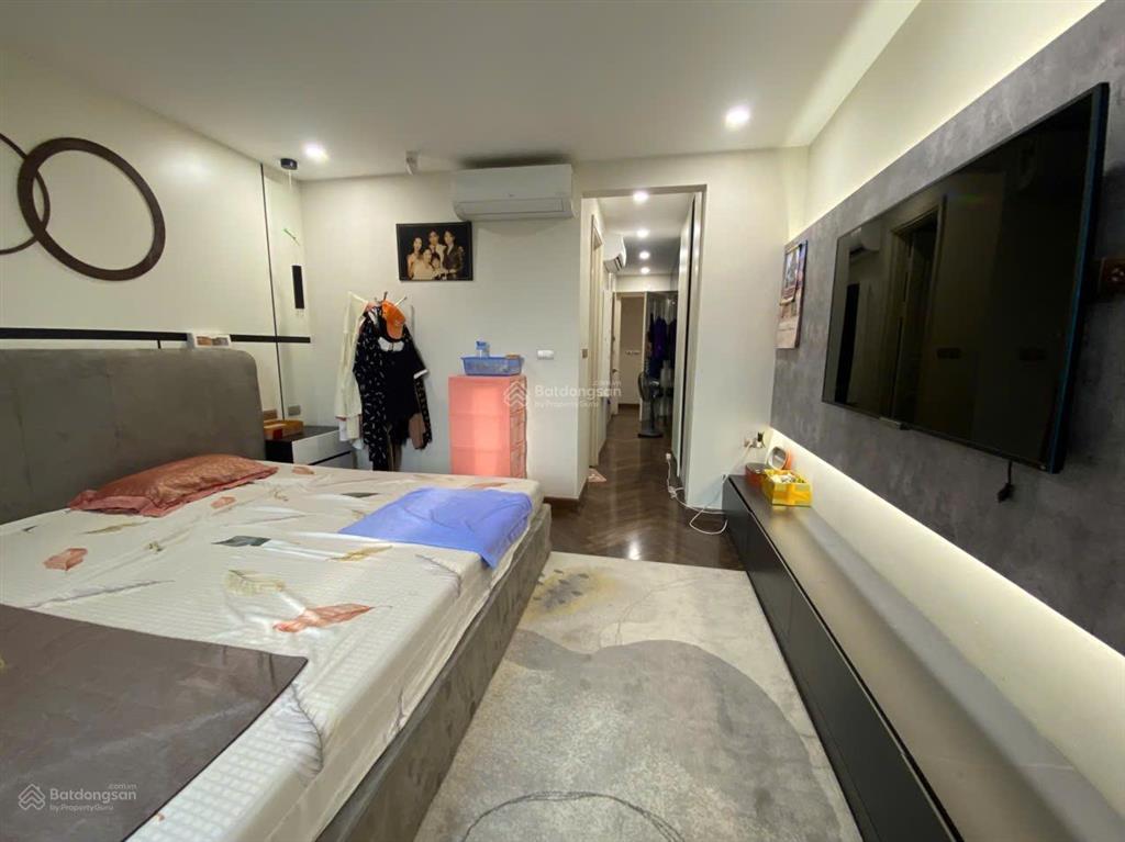 Chung cư p1 ciputra bán  dt 145m2 view nội khu giá tốt chỉ 13 tỷ   0986 436 ***