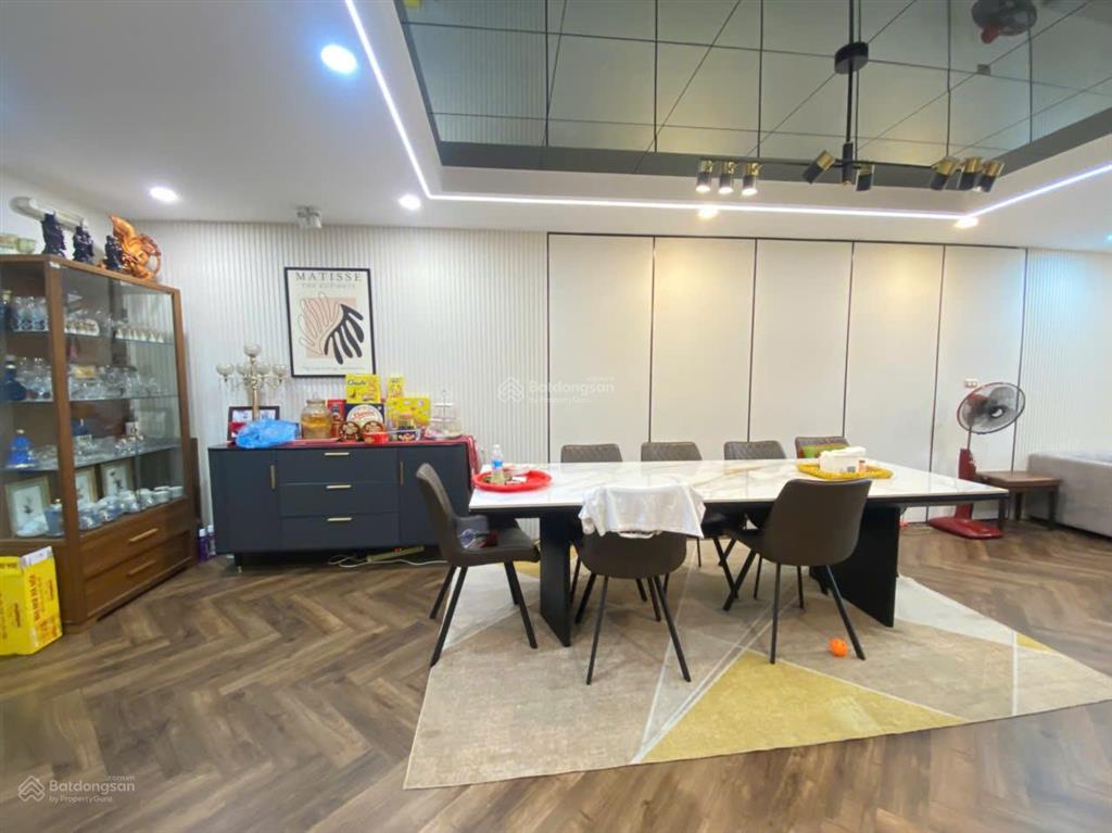 Chung cư p1 ciputra bán  dt 145m2 view nội khu giá tốt chỉ 13 tỷ   0986 436 ***