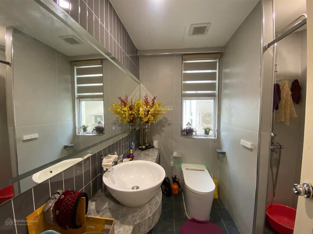 Chung cư p1 ciputra bán  dt 145m2 view nội khu giá tốt chỉ 13 tỷ   0986 436 ***