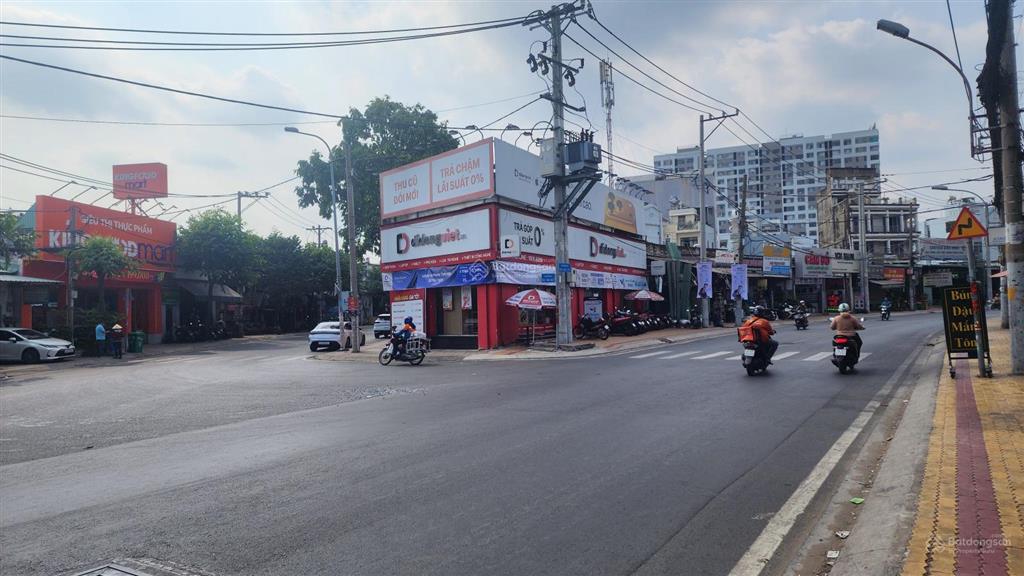 Nhà hxh kha vạn cân 55m2 4 tầng 8,55 tỷ linh trung thủ đức