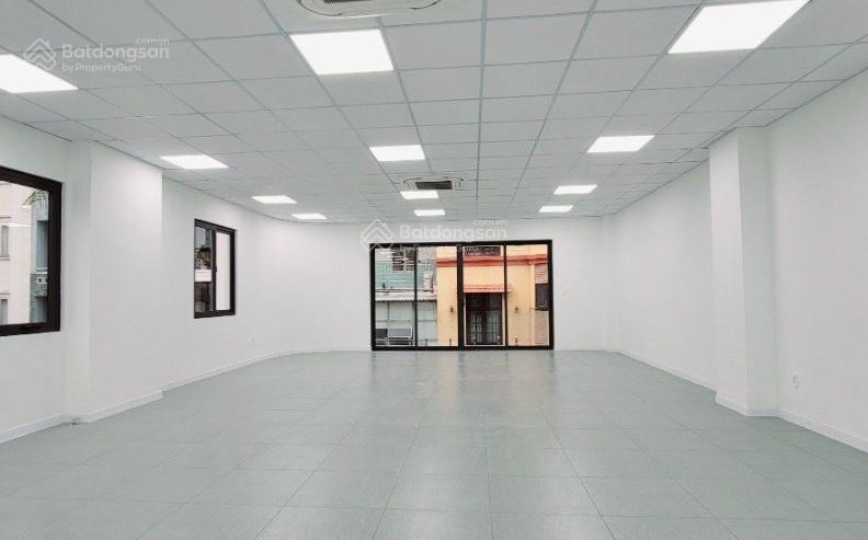 Cho thuê tòa nhà trần nhật duật, q1