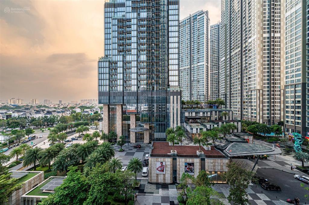 Cho thuê căn hộ 2pn vinhomes nội thất đẹp view lm 81 tại vinhomes central park