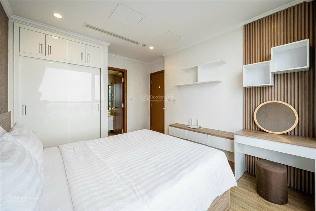 Cho thuê căn hộ 2pn 90m2 tại vinhomes central park, giá cực tốt chỉ 20 triệu