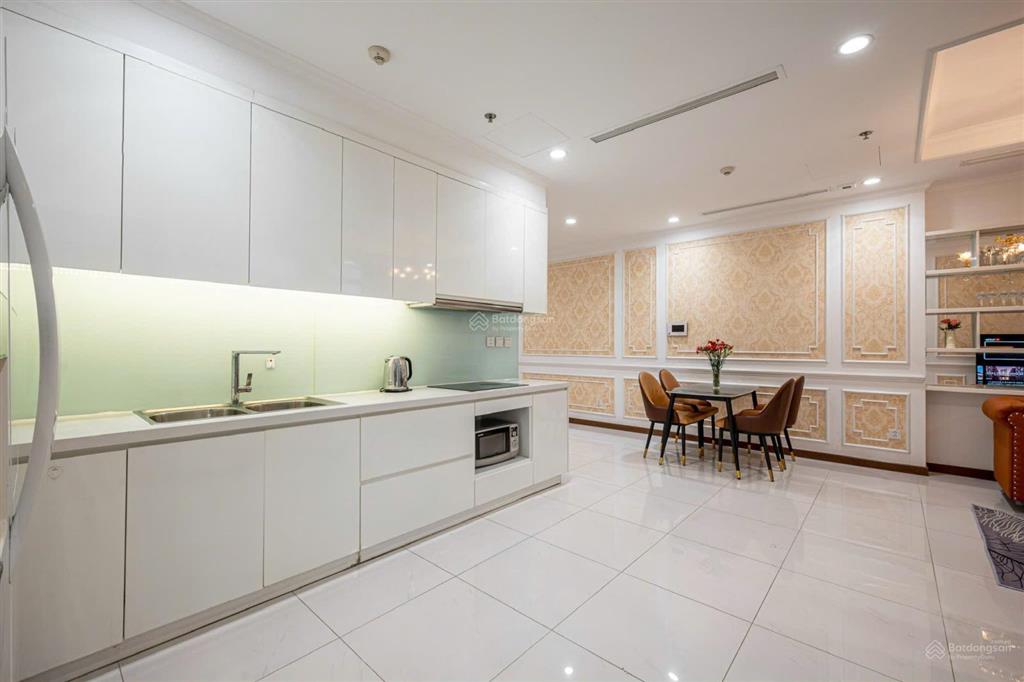 Cho thuê căn hộ 2pn, 2wc, 85m2 tại vinhomes central park, giá cực tốt 21 triệu vnd