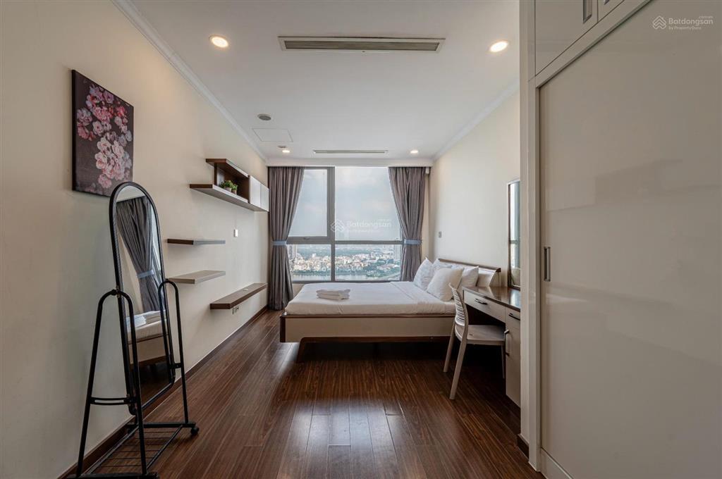 Cho thuê căn hộ 1pn vinhomes khu landmark view thoáng, nội thất vintage giá tốt thị trường