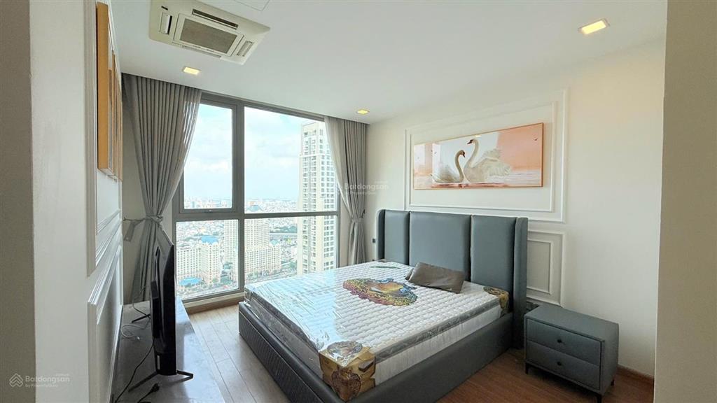 Cho thuê ch 2pn, 2wc, 90m2, 23 triệu vnd tại vinhomes central park, bình thạnh, hcm