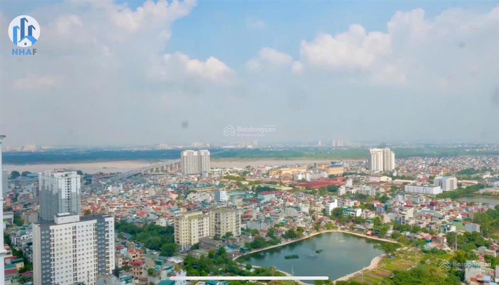 Bán căn hộ đập thông góc park hill rộng 200m2, full nội thất sang trọng.  0963 182 ***