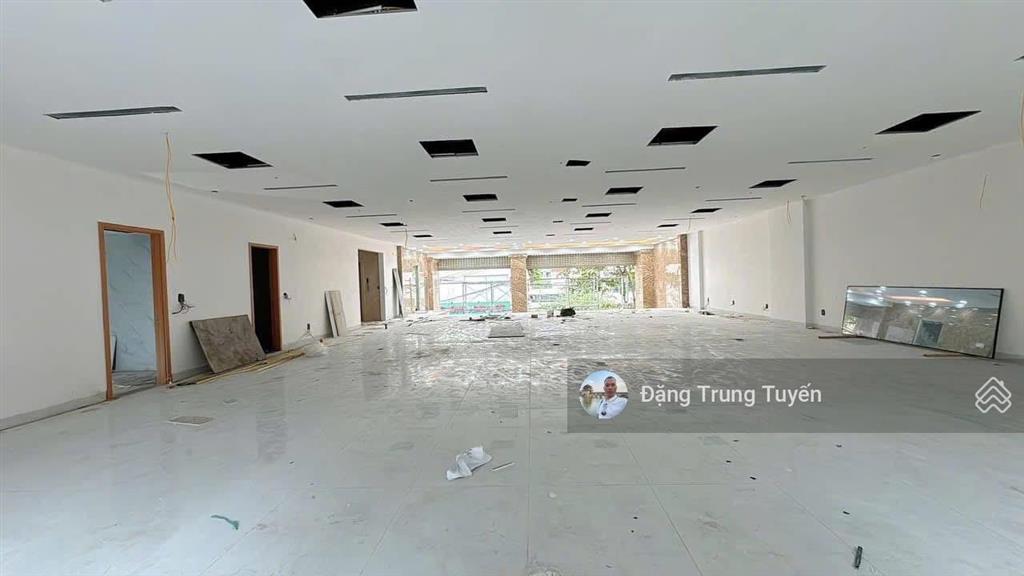 Chính chủ gửi bán toà nhà vp hạng a vị trí tiềm năng phú thượng, tây hồ 350m2, 10 tầng, giá 255 tỷ