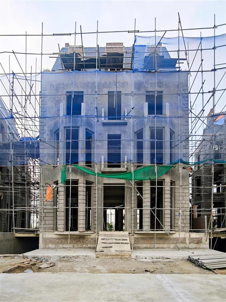 Bán bt siêu hot tại khu đô thị nam thăng long  ciputra, 162 tỷ, 300m2