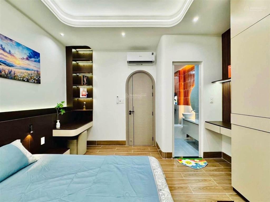 Bán gấp nhà 4 tầng trần thị điệu chỉ hơn 4 tỷ  5 phòng ngủ tiện làm chdv