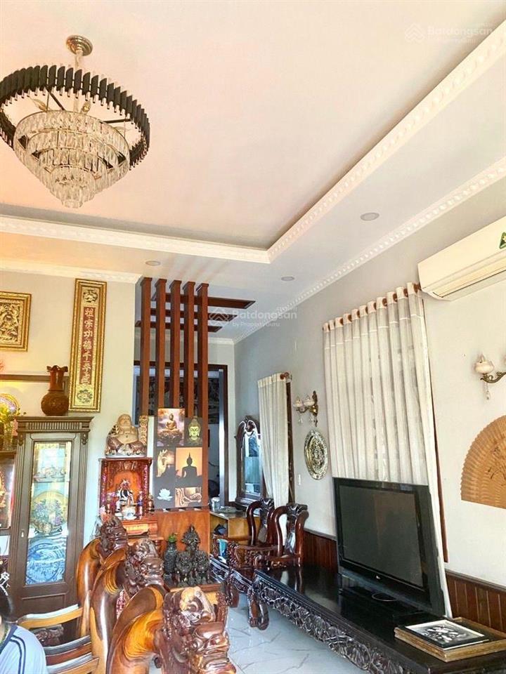 Siêu phẩm biệt thự 3 tầng dt 245m ( 12 x 21 ) đường linh trung tp thủ đức , ngay hoàng diệu 2